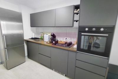 Apartament cu 3 camere decomandat în Decebal