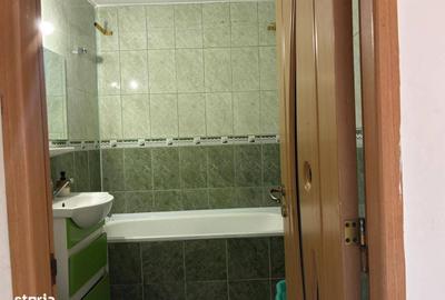 Apartament cu 2 camere decomandat în Rovine - 4