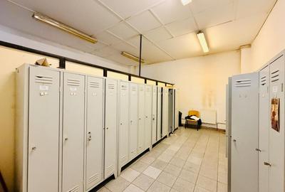 Bloc cu doua etaje de inchiriat, 2200 mp - 5 euro mp, Langa M Dimitrie Leonida - 24