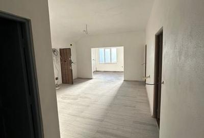 Apartament cu 4 camere în Decebal - 8