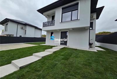 Casă individuală cu 4 camere cu Canalizare în Bucium - 2