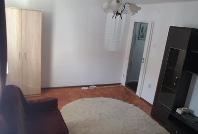 Garsonieră decomandată în Dâmbovița - 10