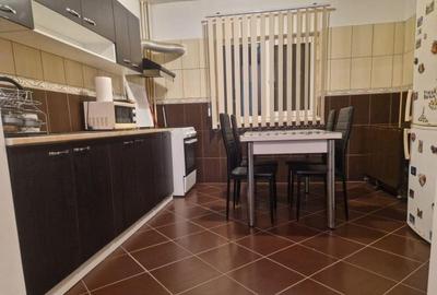 Apartament cu 3 camere decomandat, mobilat în Uverturii - 5
