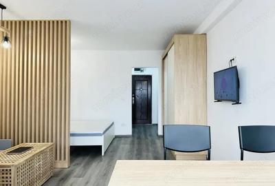 Prima inchiriere - Studio modern, vedere superba spre oras | Com 0% - 1
