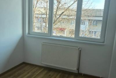 Apartament cu 2 camere semidecomandat în 1 Mai - 10