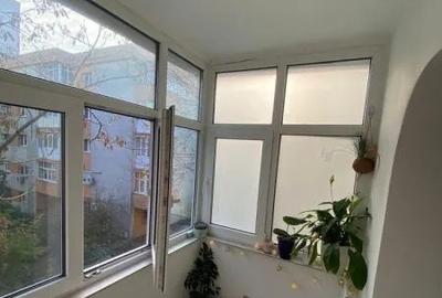 Apartament cu 2 camere decomandat în Rahova - 2