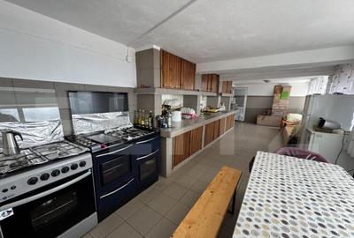 Casă cu 14 camere cu Teren 1001 Mp în Central - 14