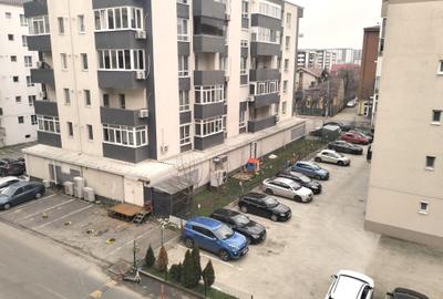Apartament cu 2 camere decomandat, mobilat în Metalurgiei - 9