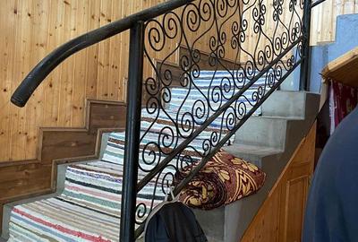 Casă cu 5 camere cu Teren 917 Mp în Gornești - 2