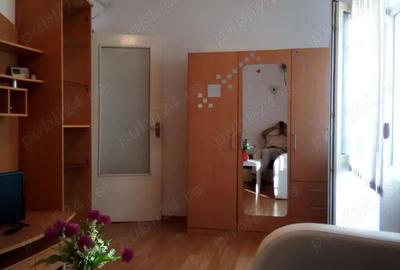 Garsoniera de vanzare in Bartolomeu cu parcare si beci et 1