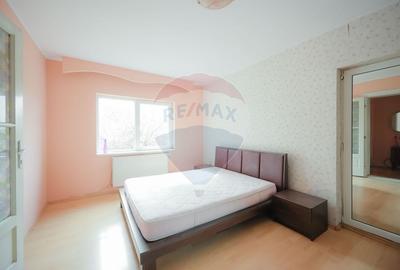 Casă cu 8 camere cu Teren 500 Mp în Iosia - 7