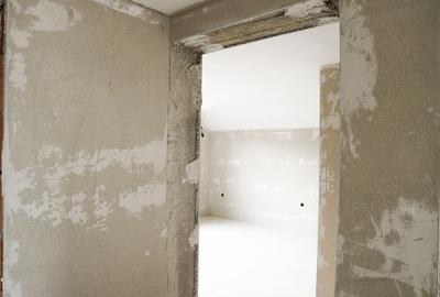 Casă individuală cu 4 camere cu Canalizare în Central - 13