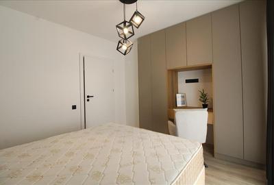 Penthouse cu 3 camere semidecomandat, mobilat în Florești - 5