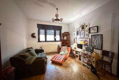 Apartament cu 4 camere circular în P-ța Alba Iulia - 1