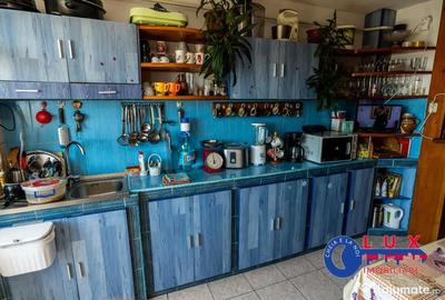 Apartament cu 3 camere decomandat în Babadag - 12