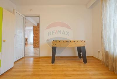 Casă cu 5 camere cu Teren 530 Mp în Central - 30