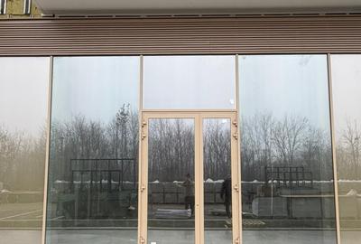 Spațiu comercial, de 101 mp, în Petricani - 2