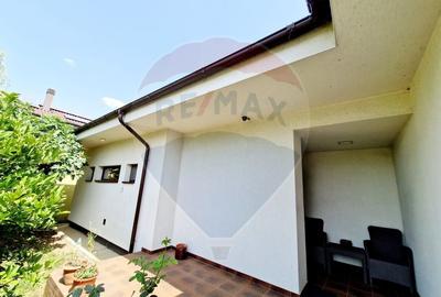 Casa / Vila cu 4 camere de vanzare - 19