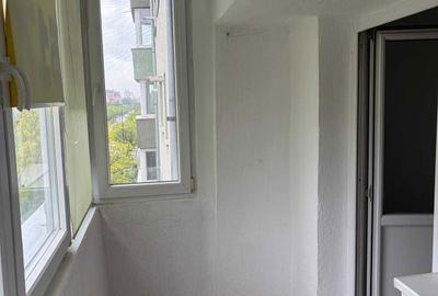 Apartament cu 3 camere decomandat în Central - 3