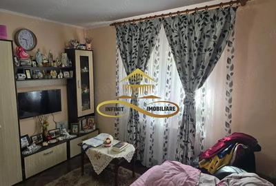 Casa de vanzare in oras / cartier CFR din caramida P+M - 7