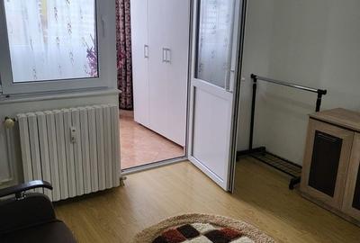 Apartament cu 3 camere decomandat, mobilat în Tomis II - 3