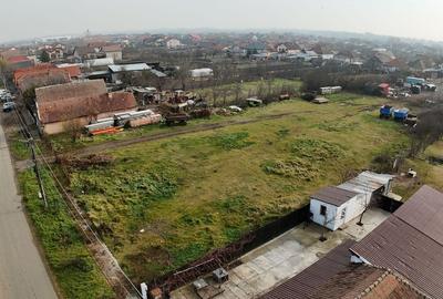 3300 mp  de vânzare in vatra veche Remetea Mare , Timiș - 7