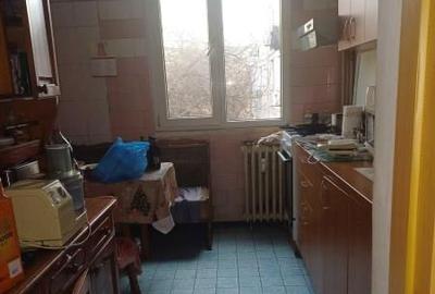 Apartament cu 4 camere decomandat, mobilat în Berceni - 8