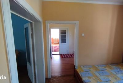 Casă cu 3 camere cu Teren 250 Mp în Centura - 9