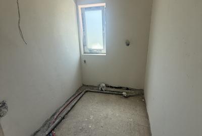Duplex cu 4 camere cu Canalizare în Florești - 12