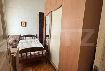 Casă cu 3 camere cu Canalizare în Parcul Carol - 16