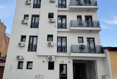 Hotel/Pensiune, de 1,065 mp, în Iancului