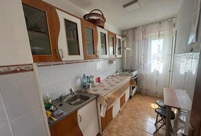 Vanzare apartament 2 camere decomandat, micro 19, 50mp - 1