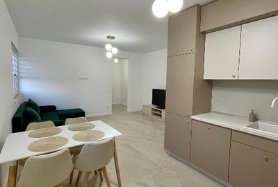 Apartament cu 2 camere semidecomandat, mobilat în Central - 1