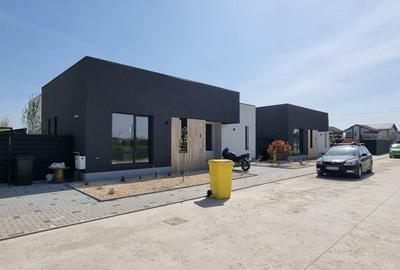 Casă individuală cu 4 camere cu Canalizare în Domnești - 10