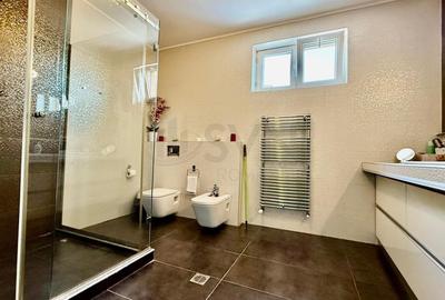 REV2005418 Casa deosebita zona Eminescu si curte proprie 6 camere - 17