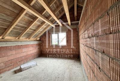 Trei imobile cu teren de 1180mp, 2 casa noi, pivnita,  Sura mare - 15