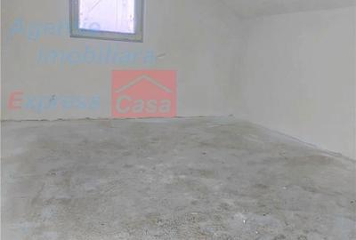 Casă cu 5 camere cu Canalizare în Dumești - 7
