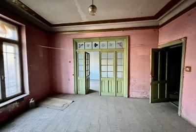 Imobil 2185 mp Centrul Istoric Piata Unirii 500 mp teren vitrina 19 m - 5