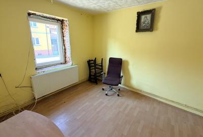 Casa 3 camere + curte 168mp in Avrig - 8