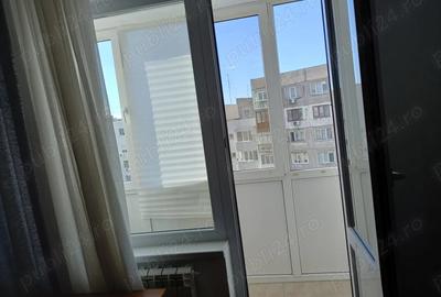 Ofer spre inchiriere garsoniera Ofer spre inchiriere garsoniera - 2