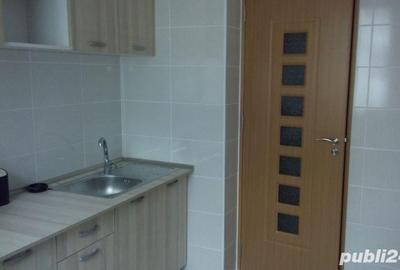 Apartament cu 3 camere semidecomandat în Drumul Găzarului - 2