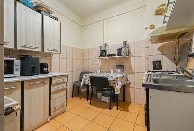 Apartament cu Potential | 3 Camere De Renovat | Grivita | Metrou - 10