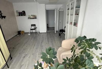 Spațiu comercial, de 17 mp, în Central - 1