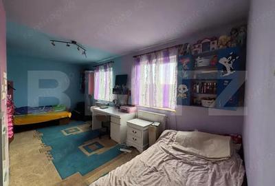 Casa de vanzare, cu 4 camere, 180 mp, in Simeria