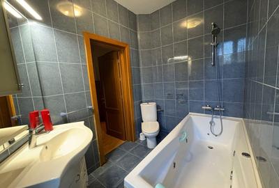 Apartament, 3 camere, 98 mp, semidecomandat, Centru , Zona Scoala Traian - 10