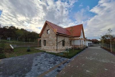 0% COMISION 3 Case individuale, 199 mp utili, teren 533 mp, sat Gheorgheni - 19