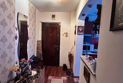 Apartament cu 2 camere semidecomandat în Moroasa 1 - 12