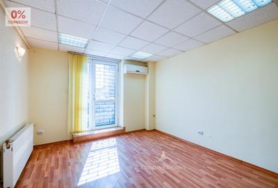 Apartament cu 5 camere decomandat în P-ța Victoriei - 6