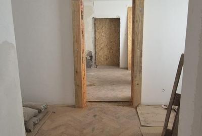 Casă individuală cu 6 camere cu Teren 60 Mp în Centrul Istoric - 3