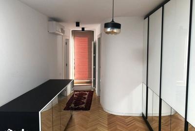 Apartament cu 6 camere în Victoriei - 1